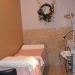 FACIAL ROOM